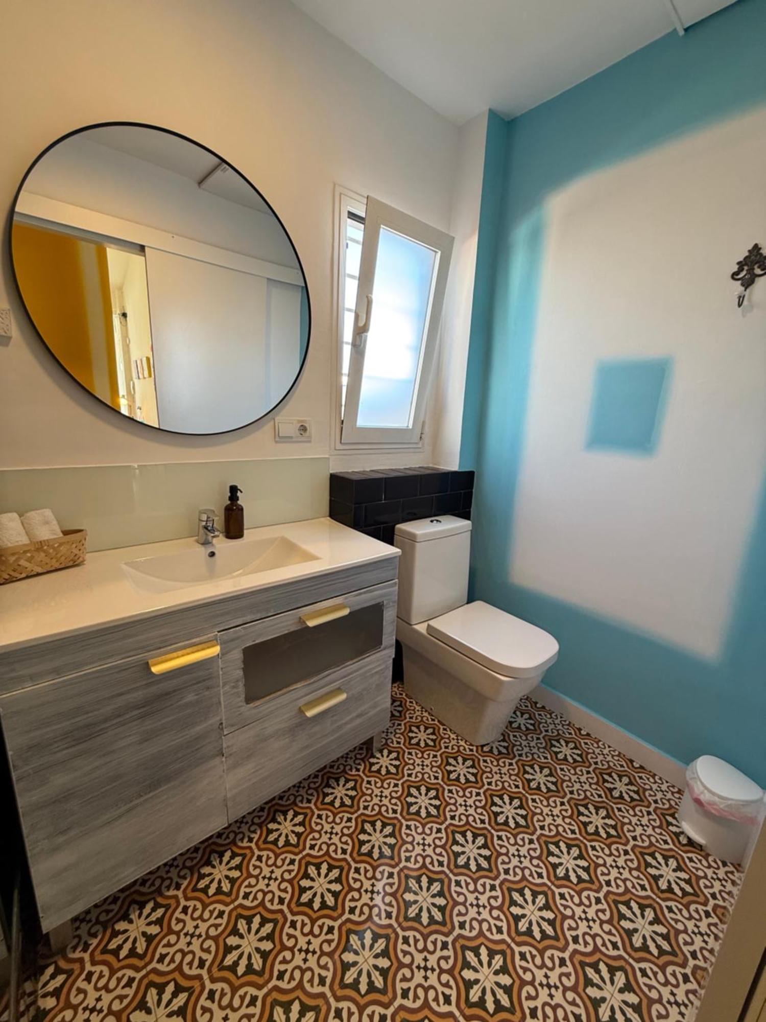 Appartamento Petite Penthouse With The Sunniest Terrace In Valenza Esterno foto